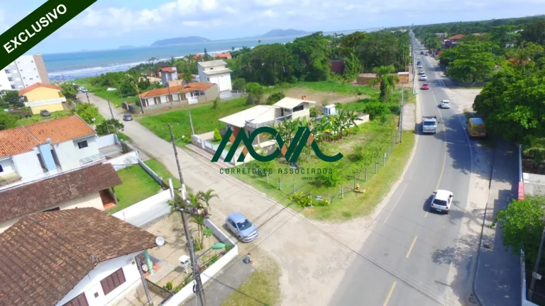 Imagem Terreno Comercial, frente asfalto e perto da praia! Oportunidade no Balneário Rio Gracioso