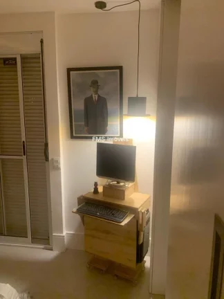 Imagem Apartamento à venda em São Paulo - Jardim Paulista, com 1 quarto, 3 salas, 1 banheiro, 2 vagas de garagem!