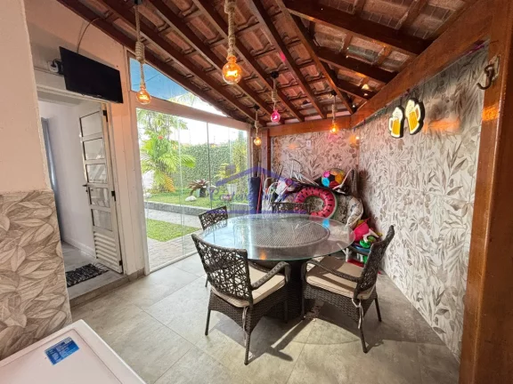 Imagem Casa em condomínio frente ao mar