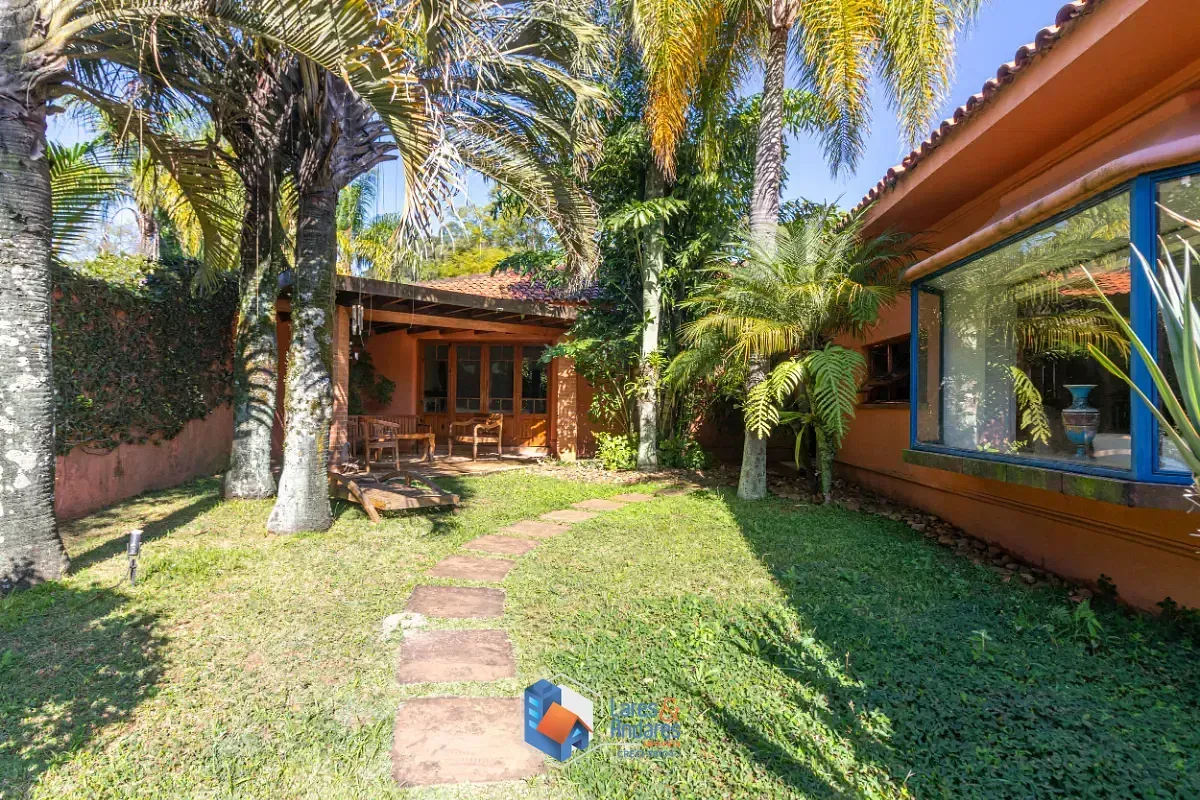 Imagem Casa para venda em Real Parque com 3 quartos, sendo 2 suítes, 309m²