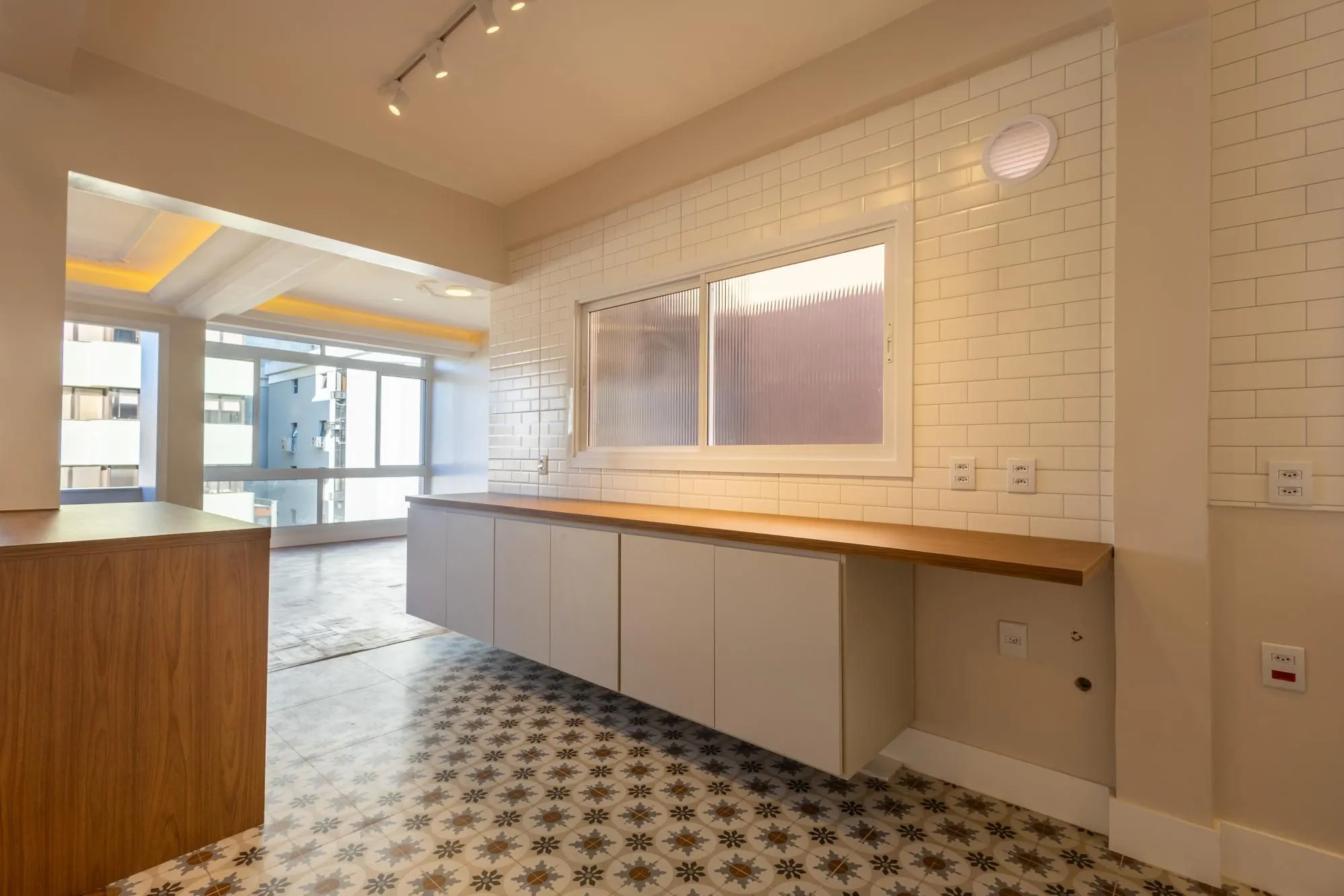 Imagem Apartamento totalmente reformado de 140m2 com vaga no Bom Fim