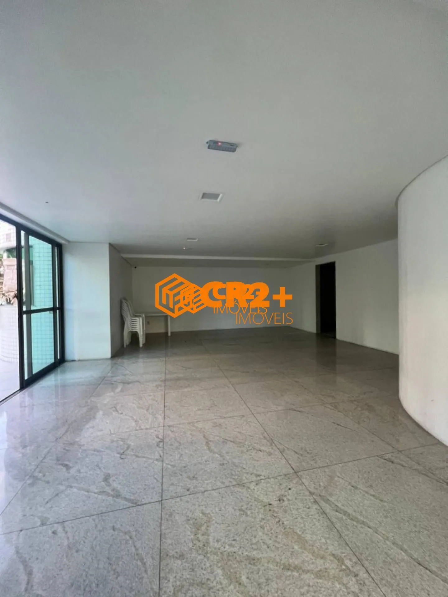 Imagem Apartamento à Venda com 03 quartos, 01 suíte em Boa Viagem com 137M².