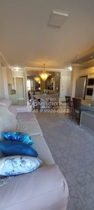 Imagem Oportunidade Na Praia De Bombas 400 metros da praia. Um Belo Apartamento, Com 3 Dormitório Garagem Dupla Fica no 4° Andar Apartamento todo Mobiliado