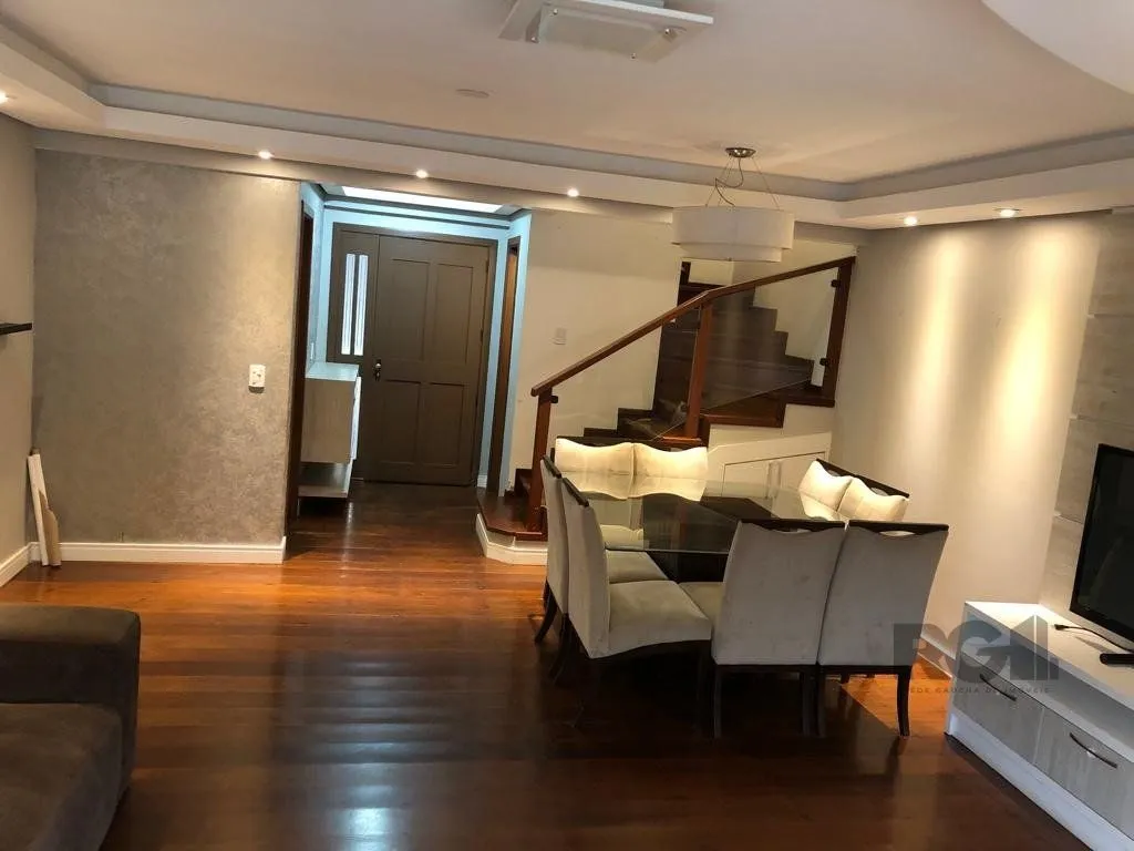 Imagem Casa de Condomínio em Vila Assunção