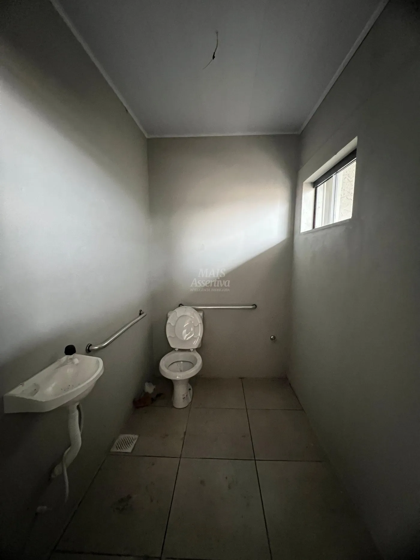 Imagem Pavilhão para locação, bairro Rondonia em Novo Hamburgo - 633,83m²
