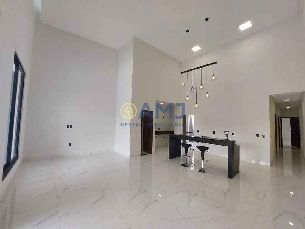 Imagem Casa com 3 dormitórios à venda, 150 m² por R$ 730.000,00 - Setor Faiçalville - Goiânia/GO
