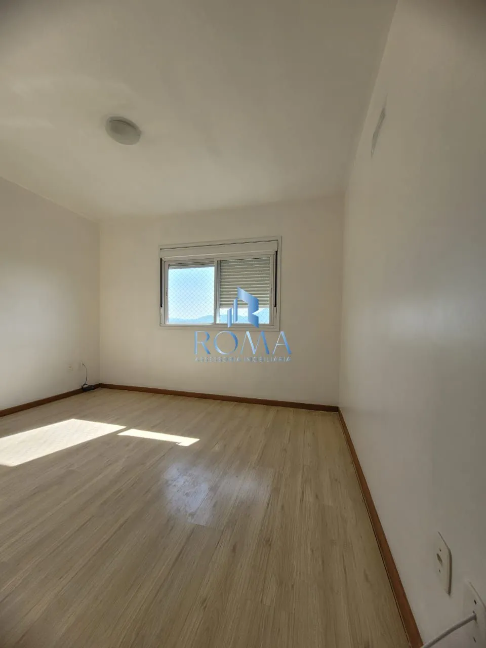 Imagem Apartamento 2 dormitórios à venda Centro Santa Maria/RS