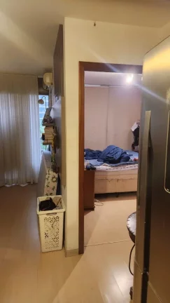 Imagem Apartamento à venda em Pinheiros, São Paulo-SP: 1 suíte, 1 sala, 1 banheiro, 1 vaga de garagem - 43m² de área.