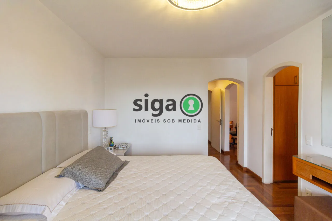 Imagem Apartamento de 272m² com 5 Quartos à Venda em Campo Belo!