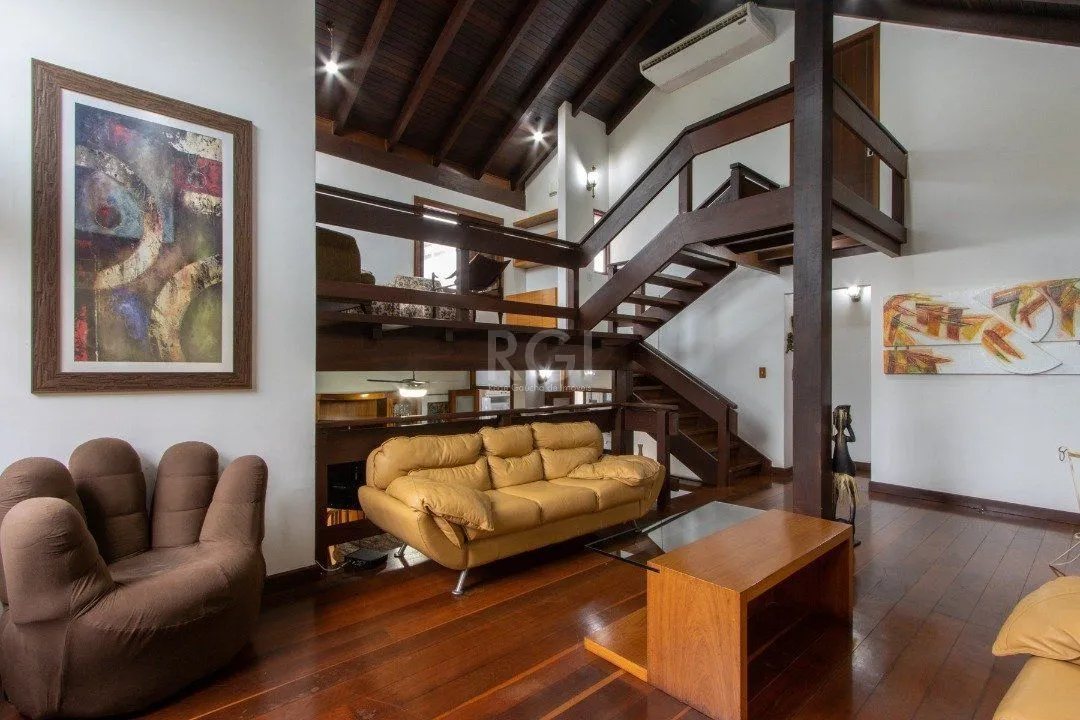 Imagem Excelente casa de condomínio!