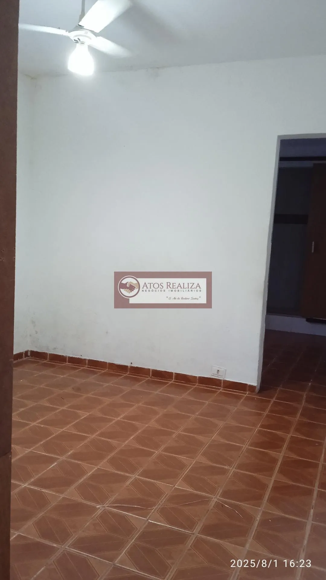Imagem Casa para Alugar sendo duas casas no mesmo quintal no Jardim Maria Rita, SP, 123m², 2 Banheiros