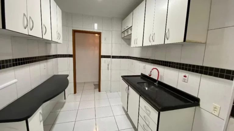 Imagem EXCELENTE APARTAMENTO NA GUILHERMINA 2 DORMITÓRIOS 1 SUÍTE!!!