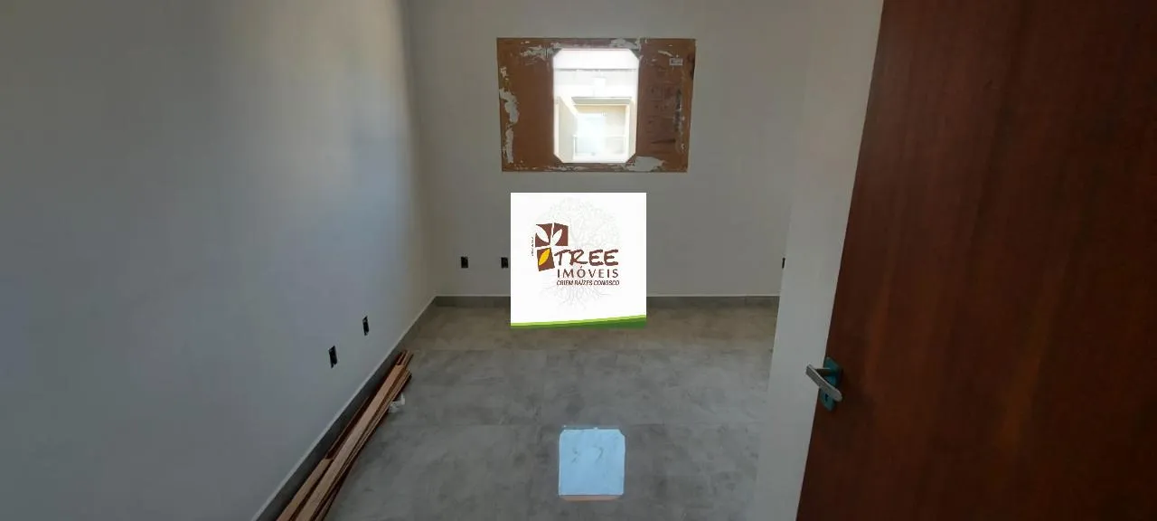 Imagem VENDA DE SOBRADO EM JUNDIAPEBA, EM MOGI DAS CRUZES/SP, 182m² com 3 quartos, suíte com varanda, sala ampla e garagem para 2 autos. CONSULTE-NOS.