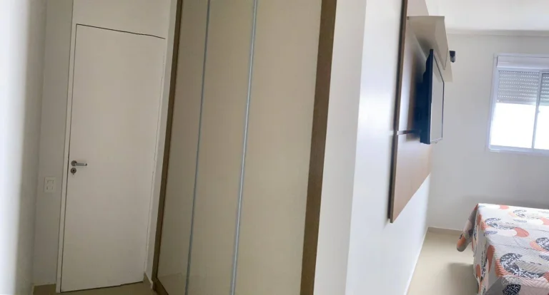 Imagem Apartamento Living Suit Andar Alto 56 m² 2 Dormitorios sendo 1 Suite