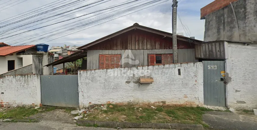Imagem Terreno com 300 m² à Venda na Serraria - Murado e Bem Localizado