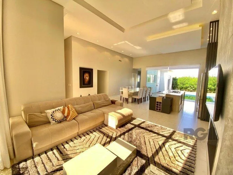 Imagem Casa de Condomínio em Dubai