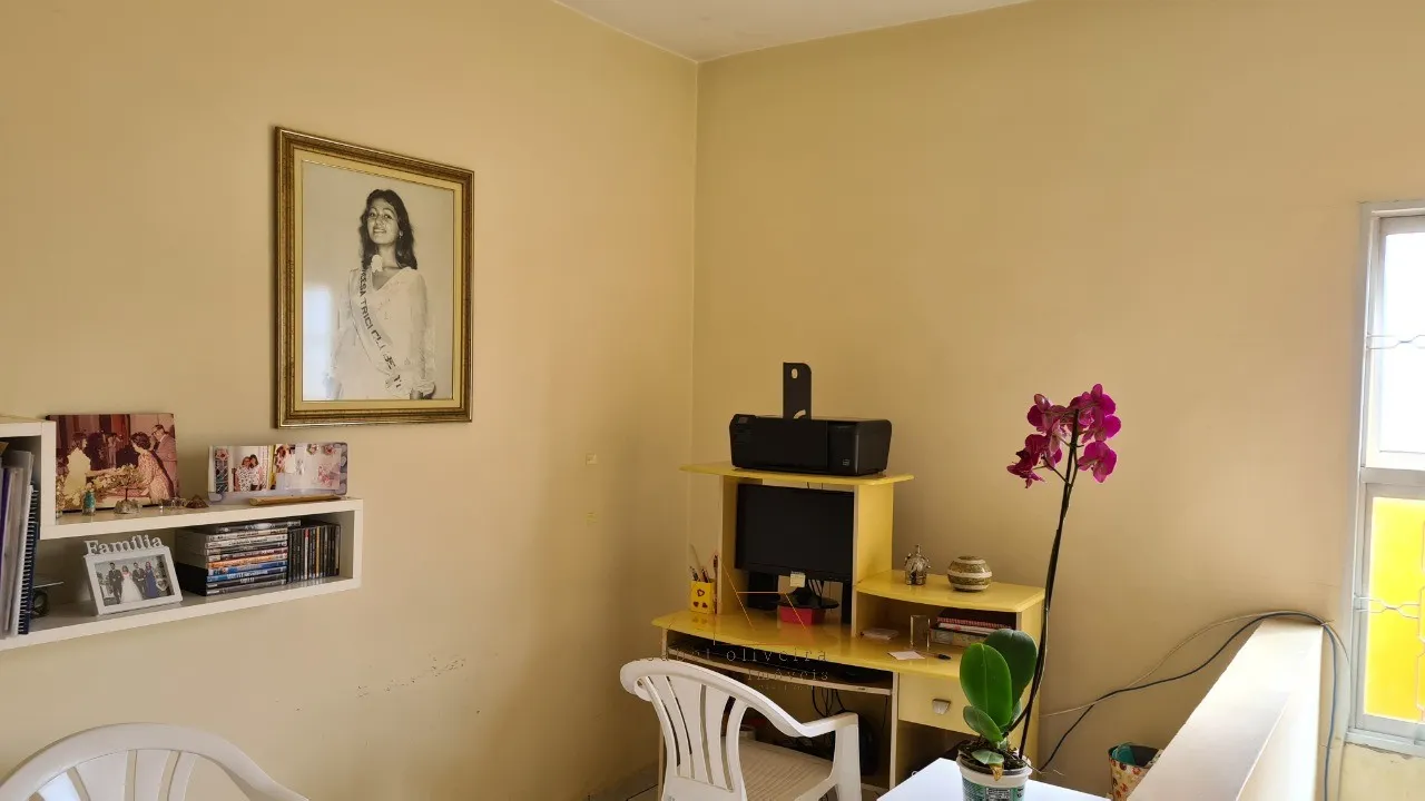 Imagem Imperdível! Casa à venda em Itu-SP, bairro Progresso, 3 quartos, 1 suíte, 1 sala, 3 banheiros, 4 vagas de garagem, 194 m².