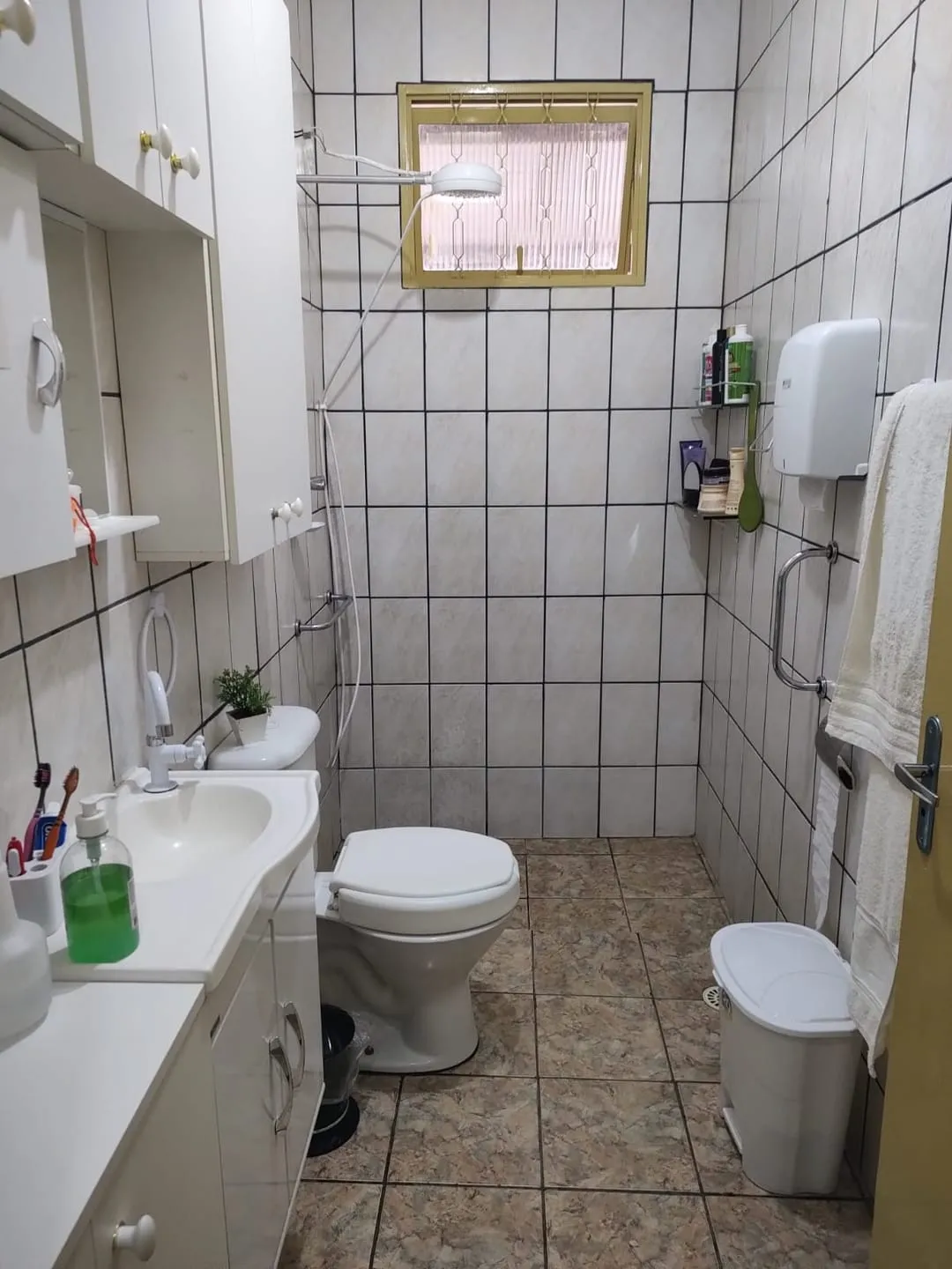 Imagem Casa à venda 2 Quartos, 5 Vagas, 250M², Residencial Mombaça, Pindamonhangaba - SP