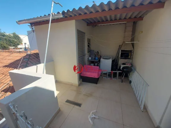 Imagem Casa a venda na Vila Esperança 2 Dormitórios, 2 Vagas, 168 m