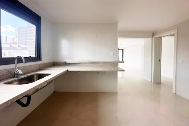 Imagem Apartamento para venda no bairro Petrópolis em Porto Alegre