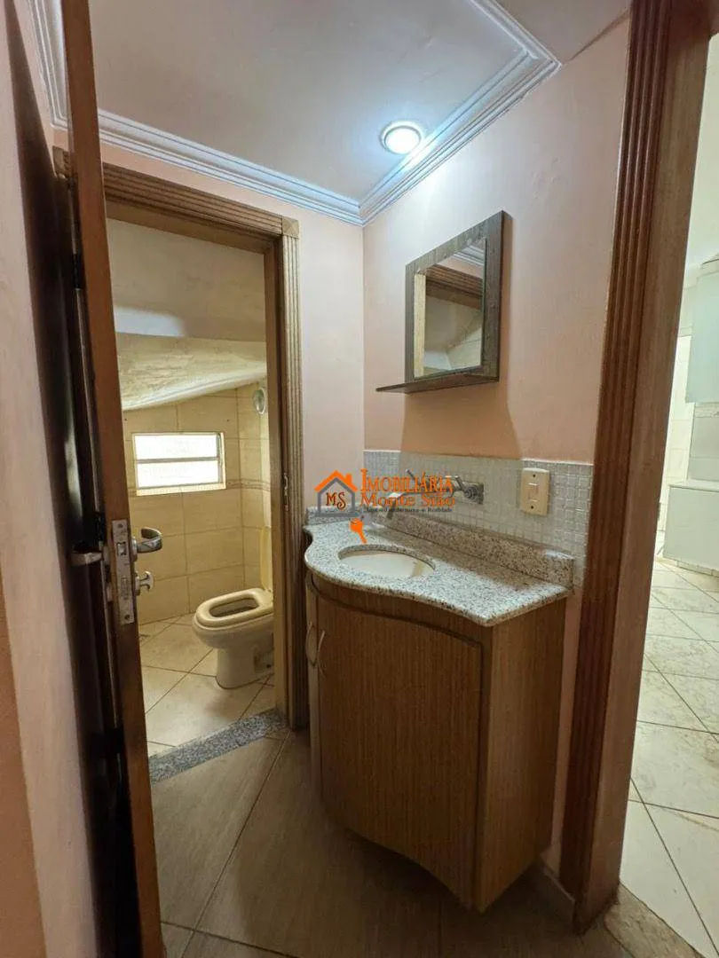 Imagem Sobrado com 4 dormitórios à venda, 360 m² por R$ 730.000,00 - Jardim Adriana - Guarulhos/SP