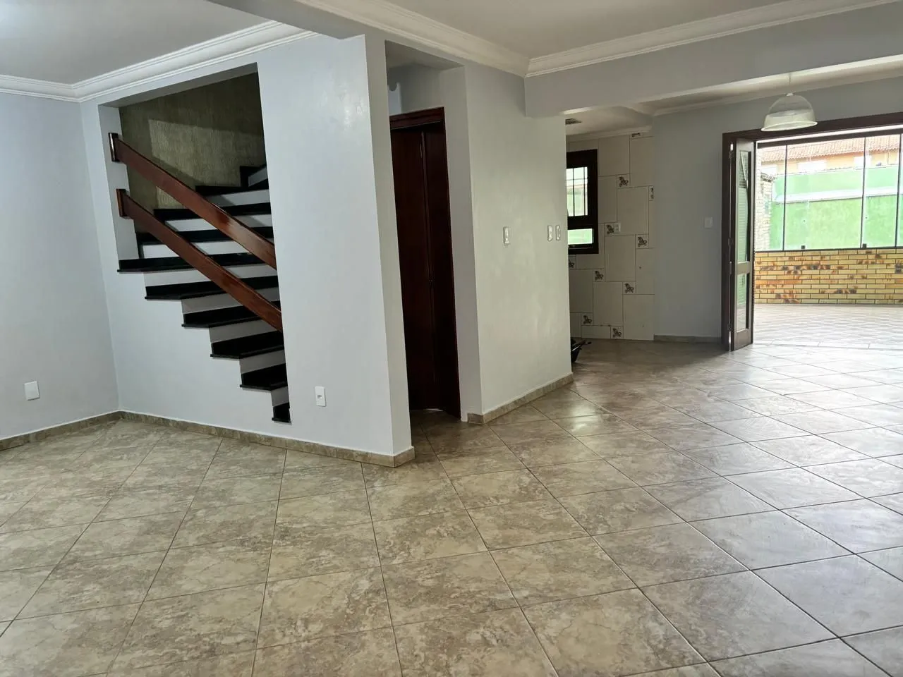 Imagem SOBRADO CONDOMINIO FECHADO - HARMONIA - CANOAS / RS