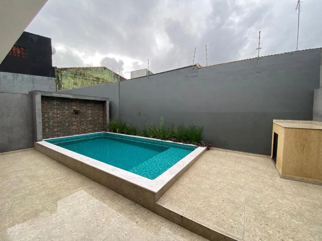 Imagem CASA NOVA COM PISCINA E ACEITA FINANCIAMENTO BANCÁRIO NO JARDIM DAS PALMEIRAS EM ITANHAÉM