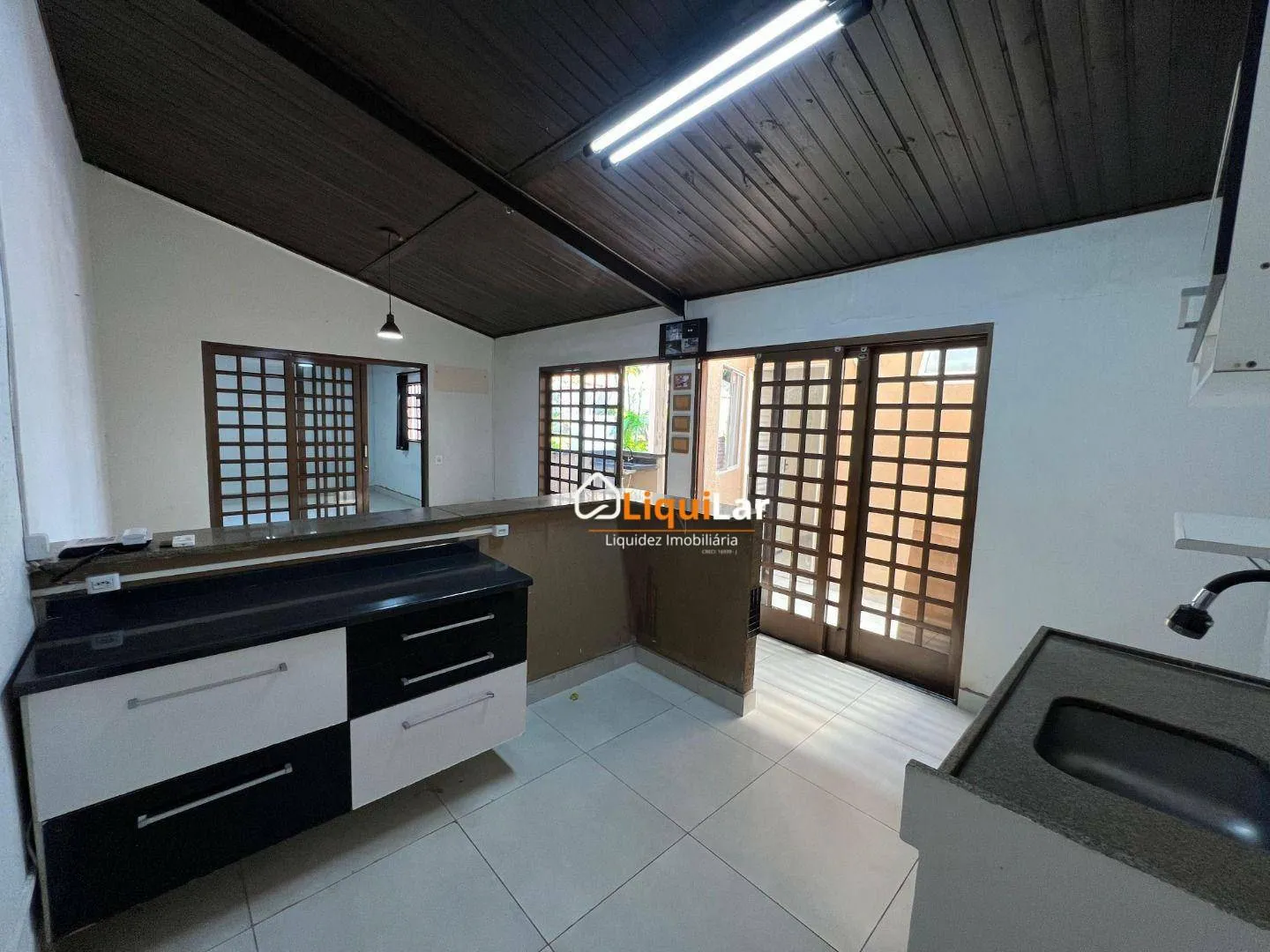 Imagem Casa para Locação na Vila Célia com 3 Suítes, Piscina e Varanda Gourmet.