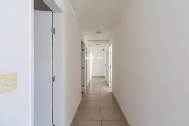 Imagem Conjunto comercial com 196m2 ao lado da estação Barra Funda.