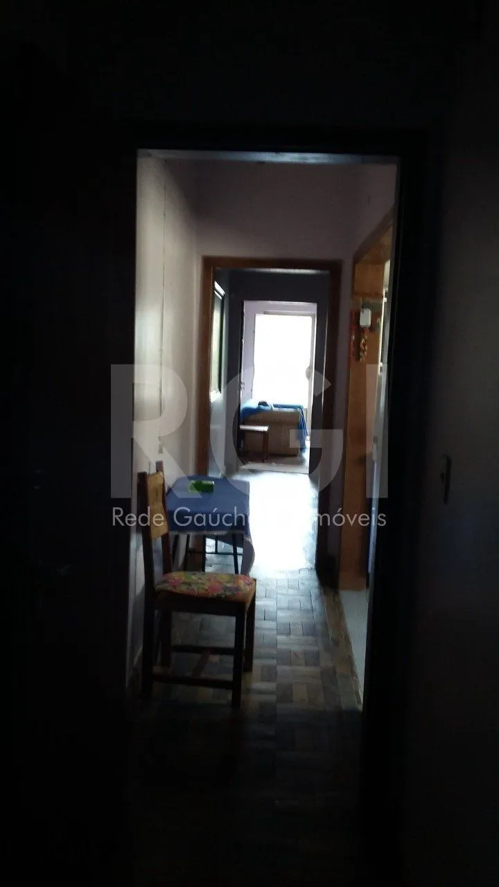 Imagem Casa com 4 quartos, 4 banheiros e amplo pátio no miolo do bairro Cidade Baixa!