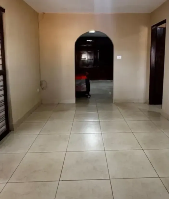 Foto do imóvel: Casa com 3 Quartos à Venda, 230 m² em Rua D21, nº 18. Setor Novo Horizonte, Goiânia - GO
