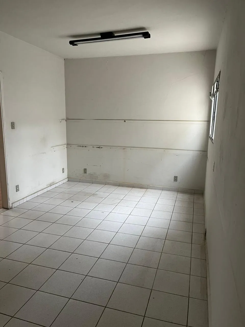 Imagem Imóvel Comercial no Centro de Sorocaba com 5 Salas e Varanda