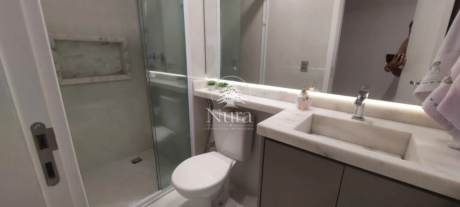 Imagem Apartamento de 2 quartos, 82m² no bairro Marapé, em Santos