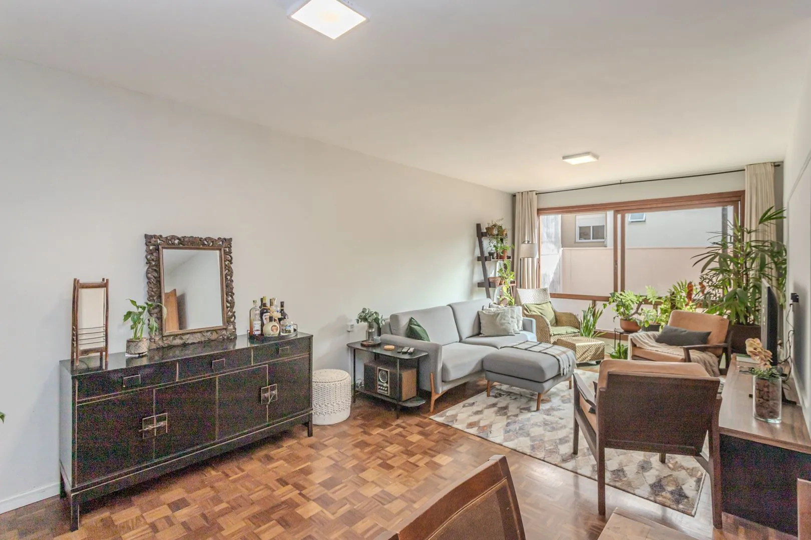Imagem Apartamento de 3 dormitórios e vaga no bairro Petrópolis