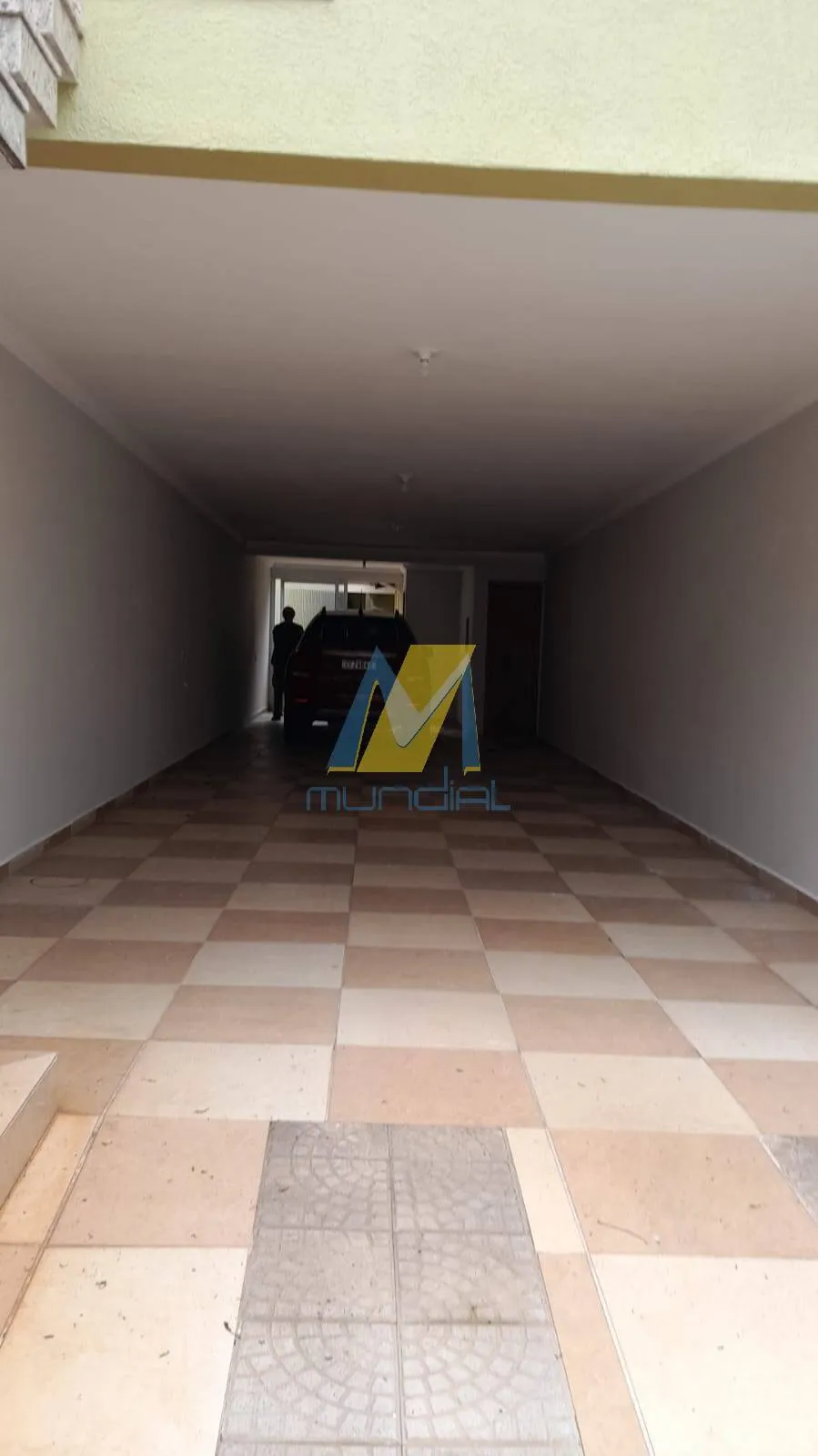 Imagem Sobrado com 3 suítes e 4 vagas à venda no Parque das Nações