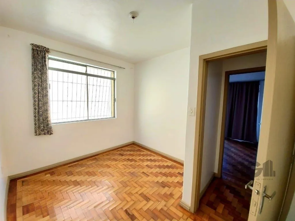 Imagem Excelente apartamento de 135m² com 5 dormitórios.
