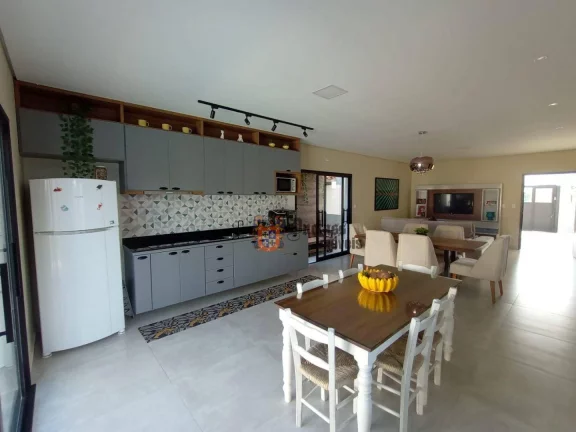 Imagem Casa com 3 dormitórios à venda, 179 m² por R$ 990.000 - Pontal de Santa Marina - Caraguatatuba/SP
