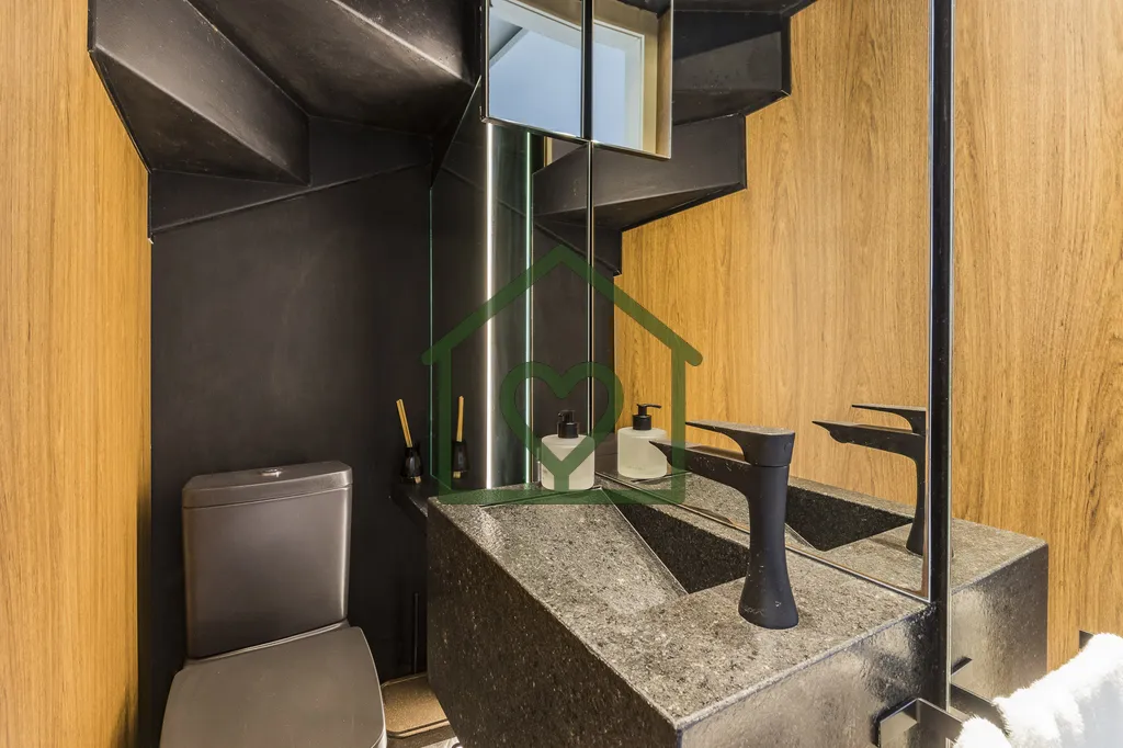 Imagem Amplo duplex de 81m². Sala de estar / jantar com cozinha integrada, churrasqueira, lavabo e área d...