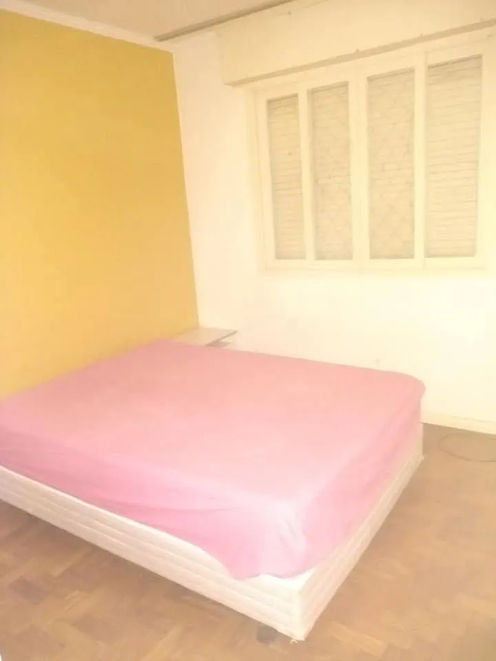 Imagem **Oportunidade Única! Apartamento de 3 quartos à venda no bairro Rio Branco, Porto Alegre, RS**