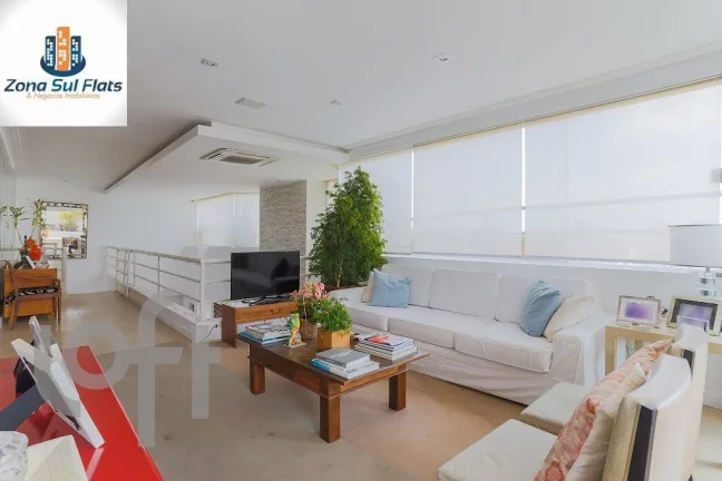 Imagem Cobertura à Venda Na Vila Andrade Com 4 Suítes, Espaço Gourmet e 4 Vagas