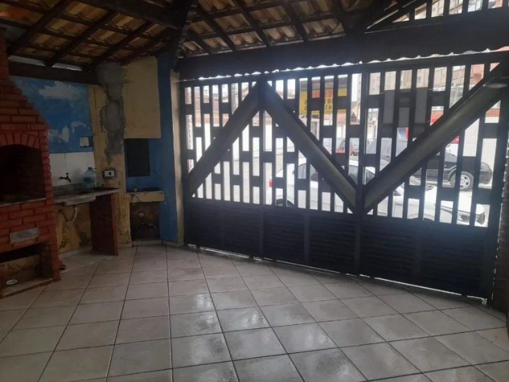Imagem CASA COM 85,00 m² - GUILHERMINA - PRAIA GRANDE SP