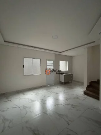 Imagem Sobrado com 2 dormitórios à venda, 67 m² por R$ 320.000,00 - Parque Hortensia - Bom Jesus dos Perdões/SP