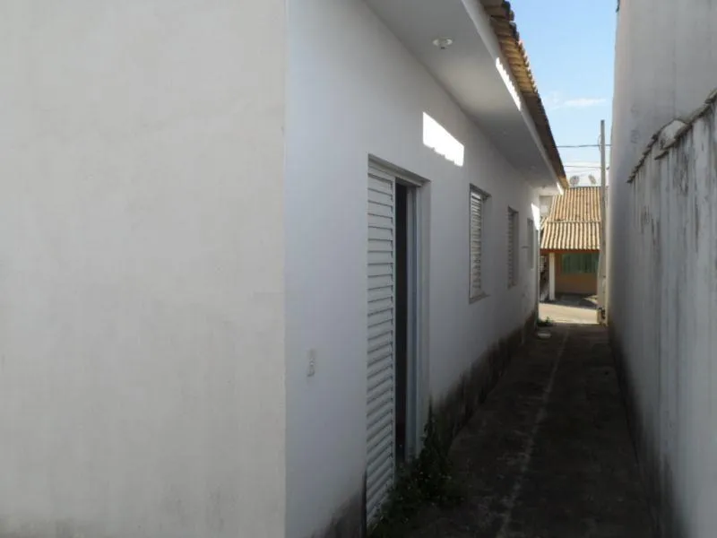 Imagem ÓTIMA CASA EM CONDOMÍNIO FECHADO NA REGIÃO DO WANEL VILLE