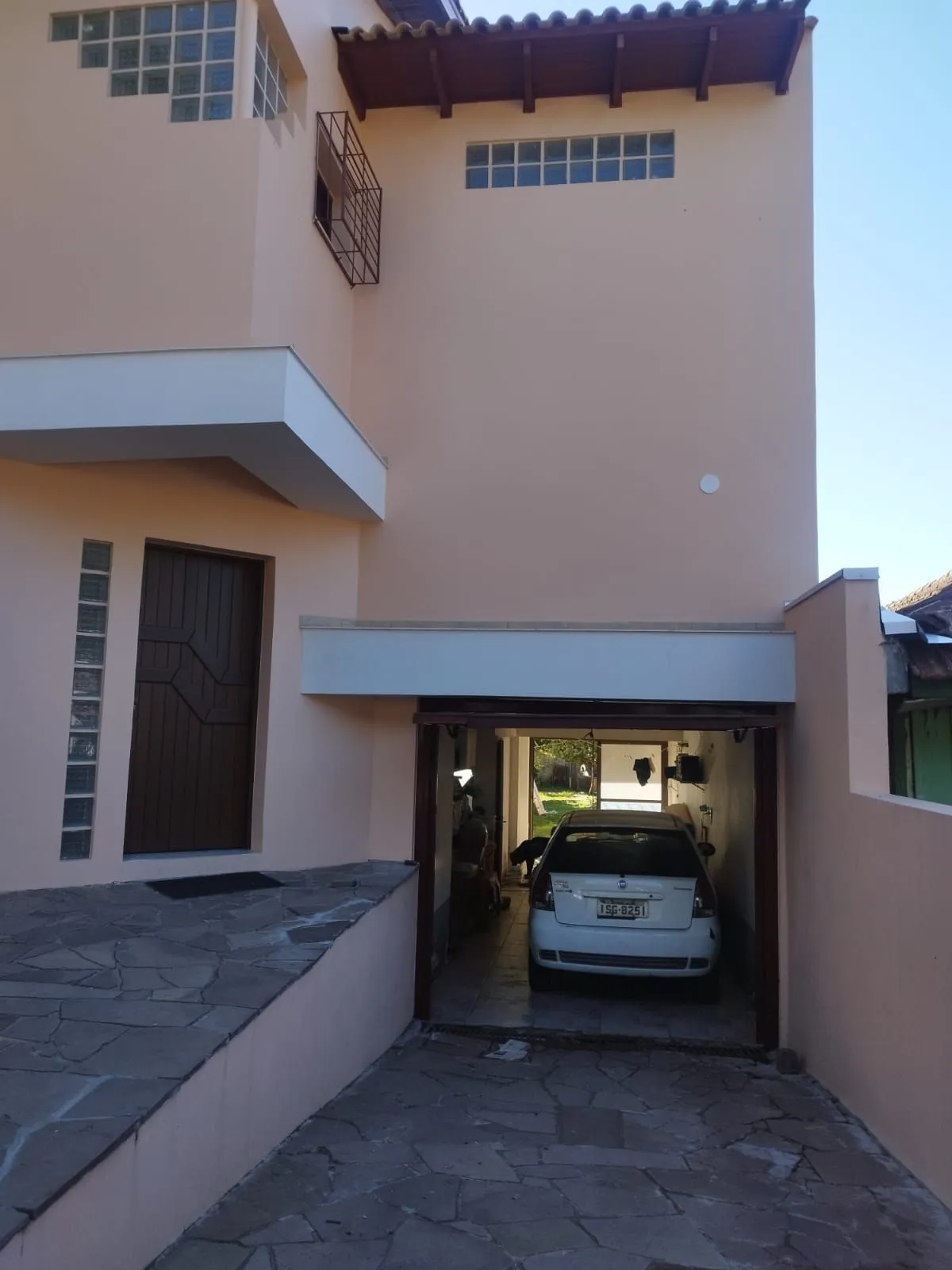 Imagem Casa de 4 dormitórios com 250 m² de área privativa