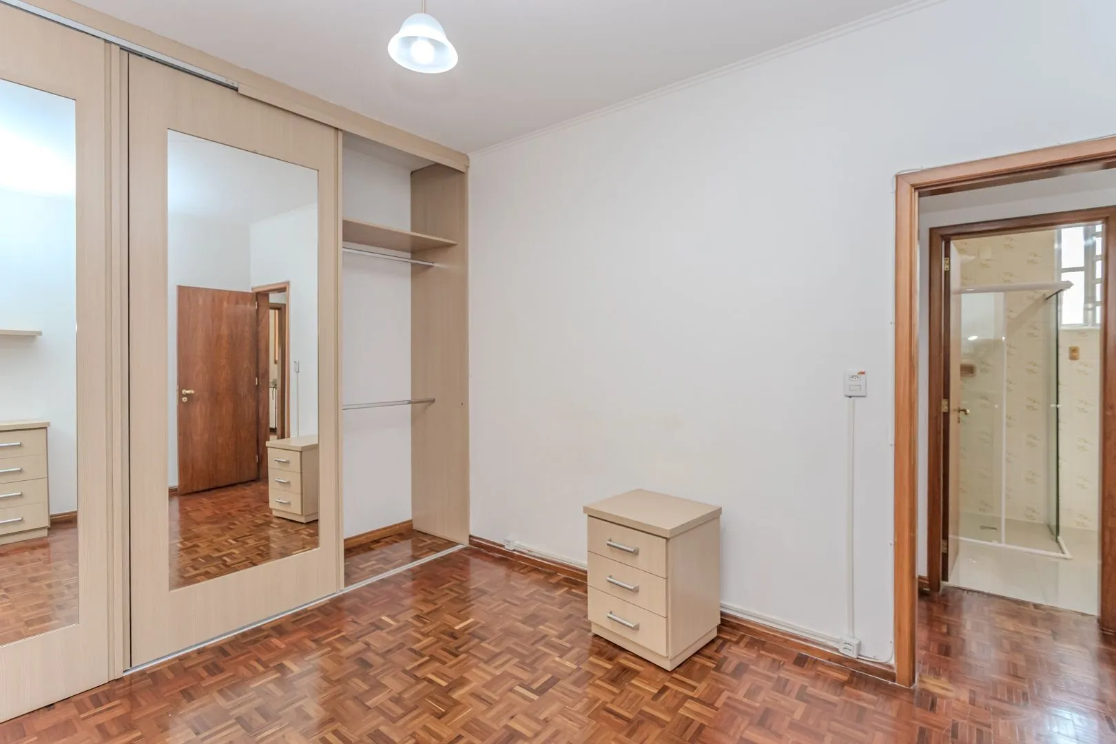 Imagem Apartamento no Jardim Lindóia de 2 dormitórios DESOCUPADO