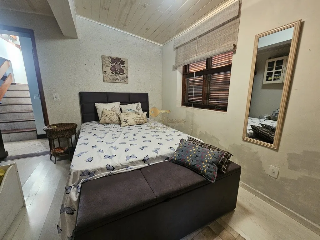 Imagem Casa em Condomínio para Venda em Teresópolis / RJ no bairro Cruzeiro