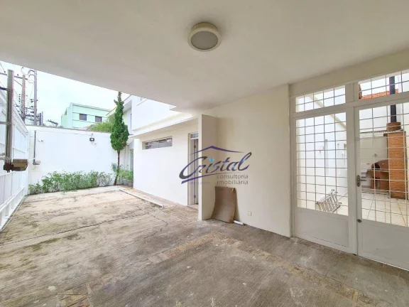 Imagem Ótima casa de 3 dormitórios 3 vagas 2 banheiros