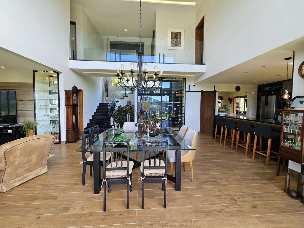 Imagem Casa em Condomínio para Venda em Teresópolis / RJ no bairro Parque do Imbui