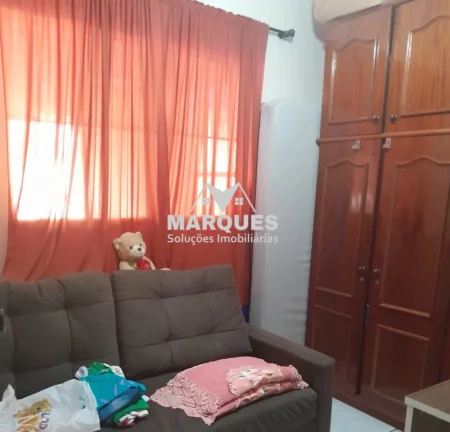 Imagem Casa Espaçosa no Jardim Rosolém em Hortolândia!