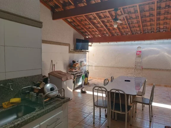Imagem CASA COM EDÍCULA A VENDA NO BAIRRO MARIA LUCIA